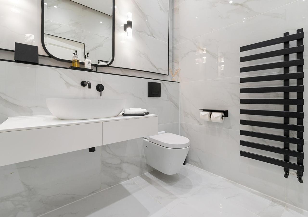 Luxury Georgian City Retreat By Sovo Apartments 爱丁堡 外观 照片